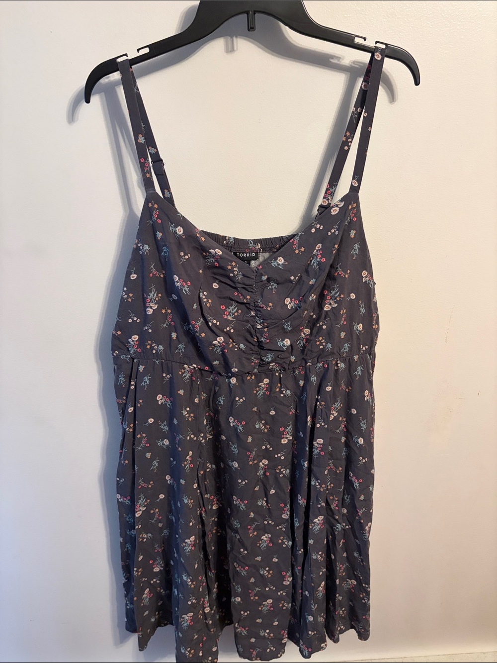 Bundle—Torrid Floral Skater Dresses in Mint and Charcoal - Picture 6 of 9